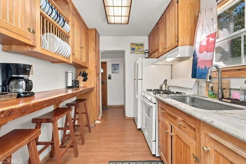 Photo of 42770 Cedar
