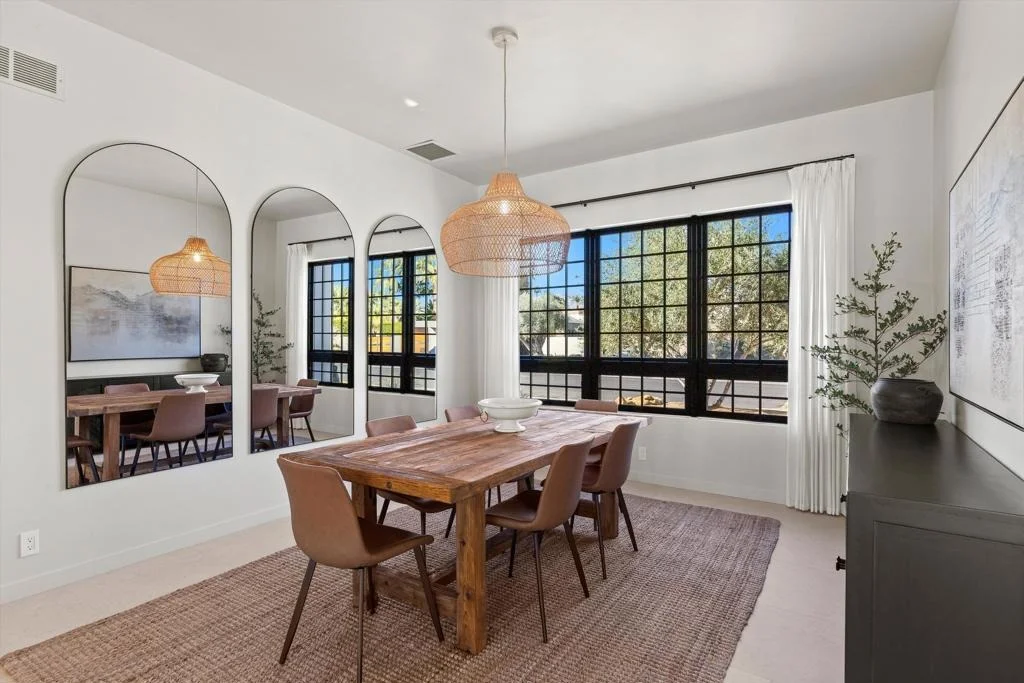 Photo of 45580 Williams Road