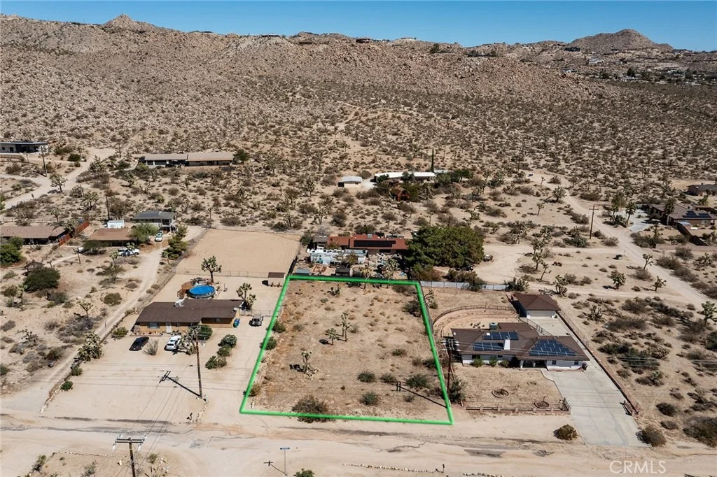 Photo of 57106 Crestview Drive