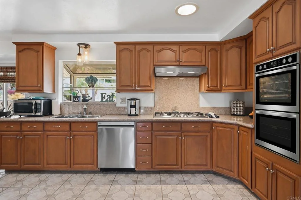 Photo of 3267 Avenida De Loyola