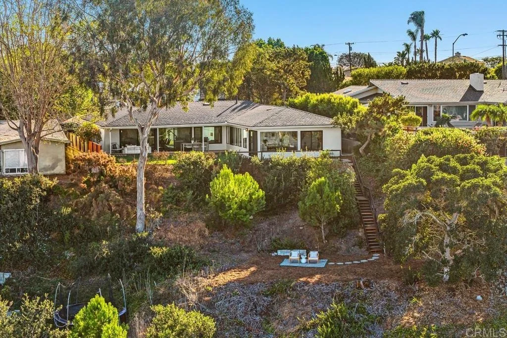 Photo of 5877 Soledad Mountain Road