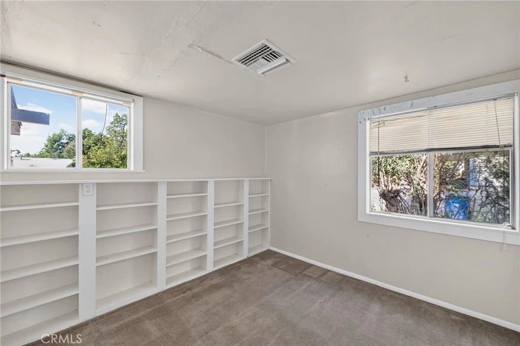 Photo of 4637 Sierra Street