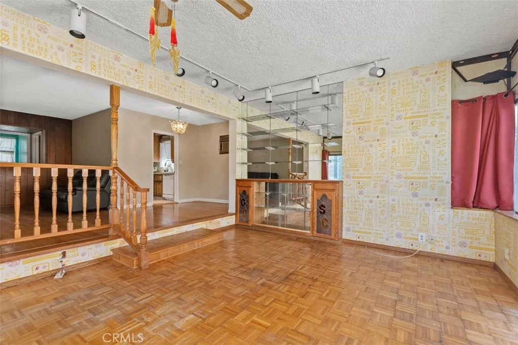 Photo of 10253 Angell
