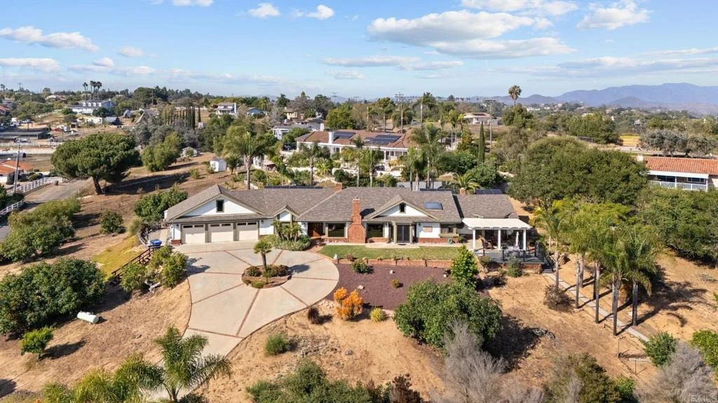 Photo of 1674 Baja Vista Drive