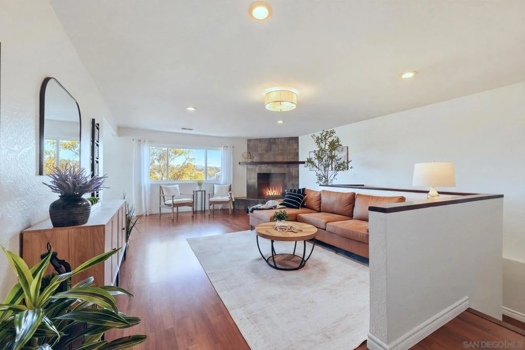 Photo of 644 A Lado De Loma