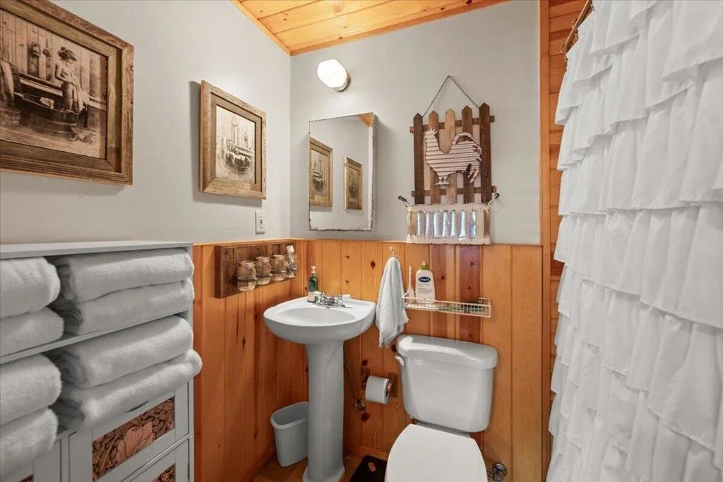 Photo of 39253 Mohawk Drive