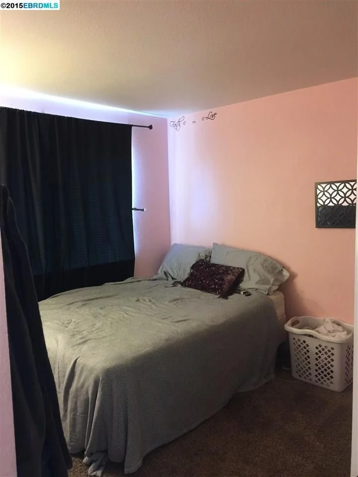 Photo of 1170 AMANDA CIR