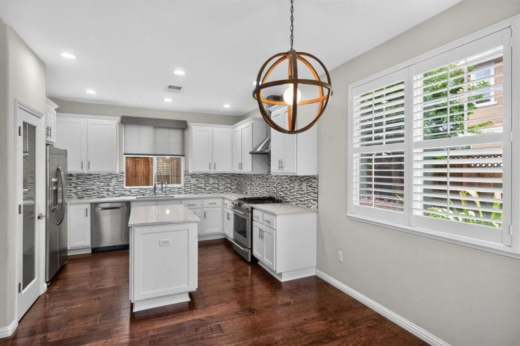 Photo of 100 Castle Ridge Way