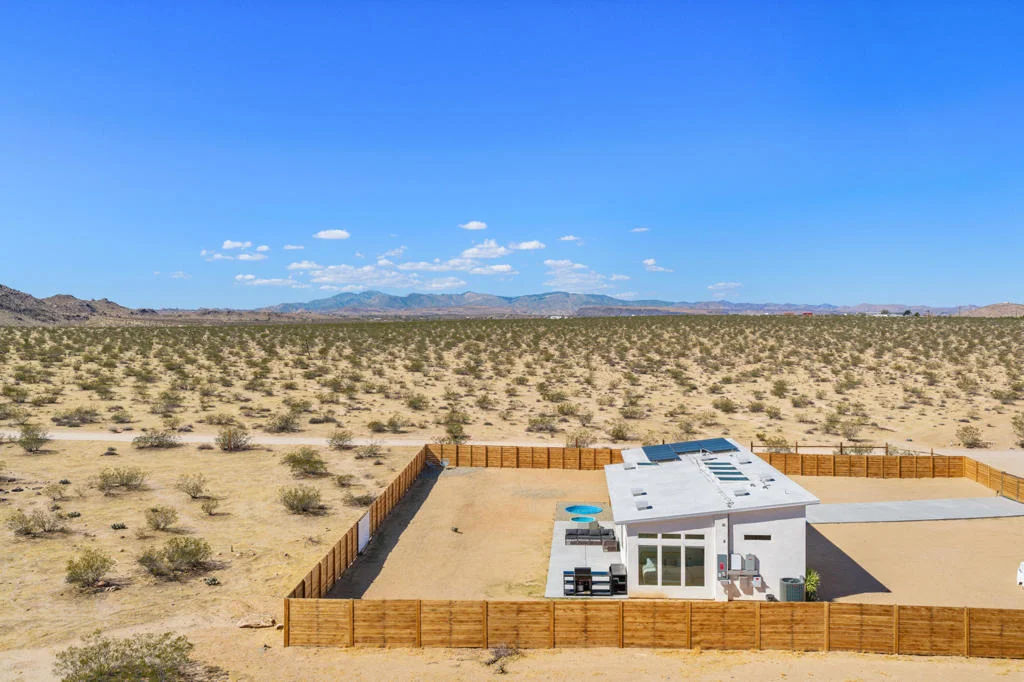 Photo of 61723 Highland View Drive