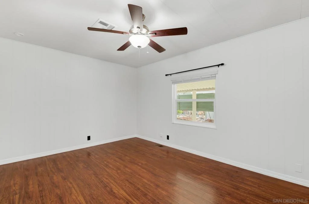 Photo of 1486 Puritan