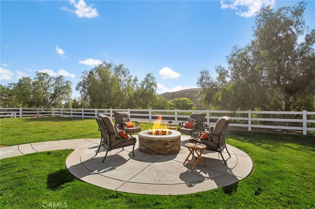 Photo of 39099 Calle Jojoba