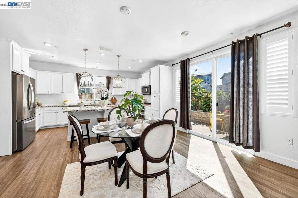 Photo of 4176 Healdsburg Way