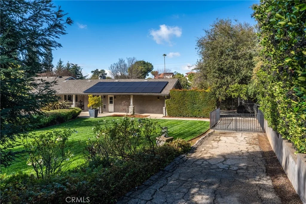 Photo of 12669 Valley View Lane