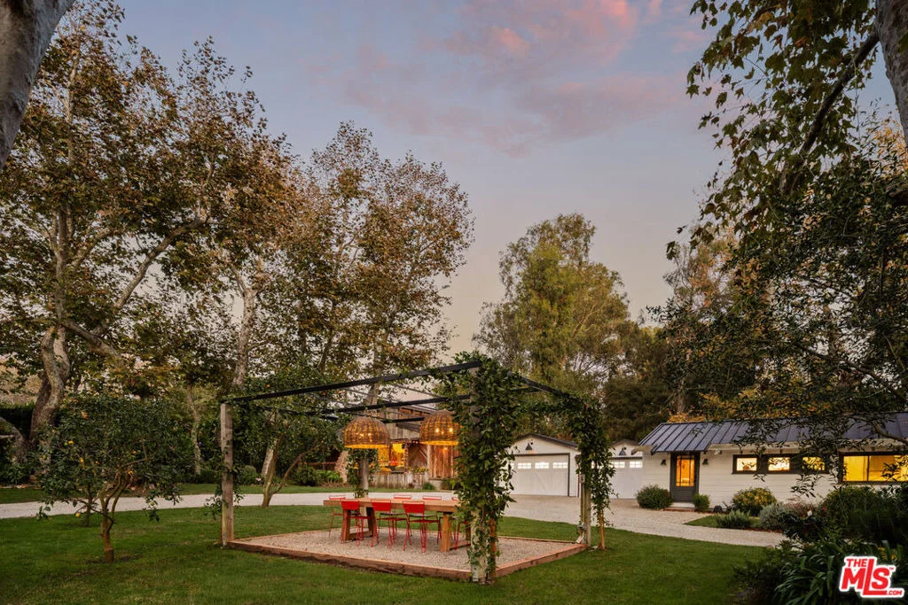 Photo of 6332 Busch Drive