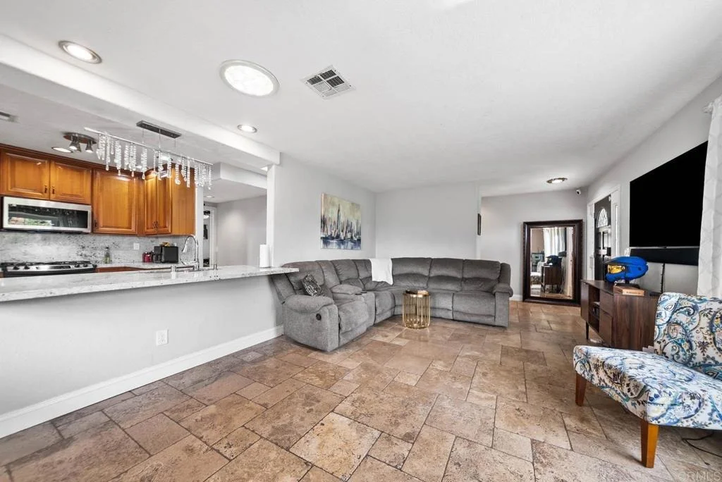 Photo of 10820 Dutton Drive