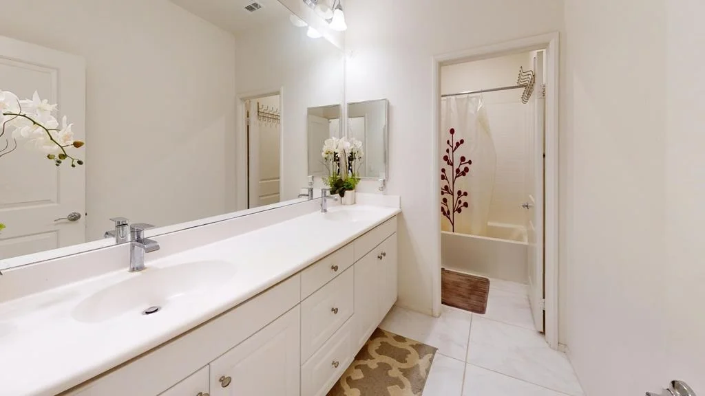 Photo of 82956 Wordsworth Court