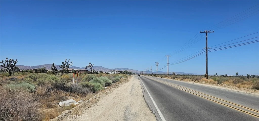 Photo of 0 E Palmdale Boulevard