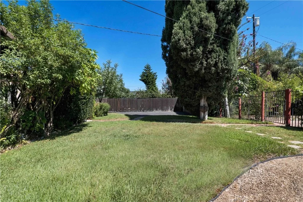 Photo of 6438 Orion Avenue