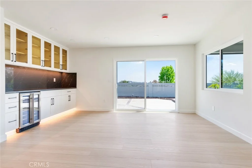 Photo of 856 E Palm