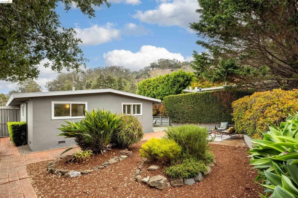 Photo of 7408 Park Vista