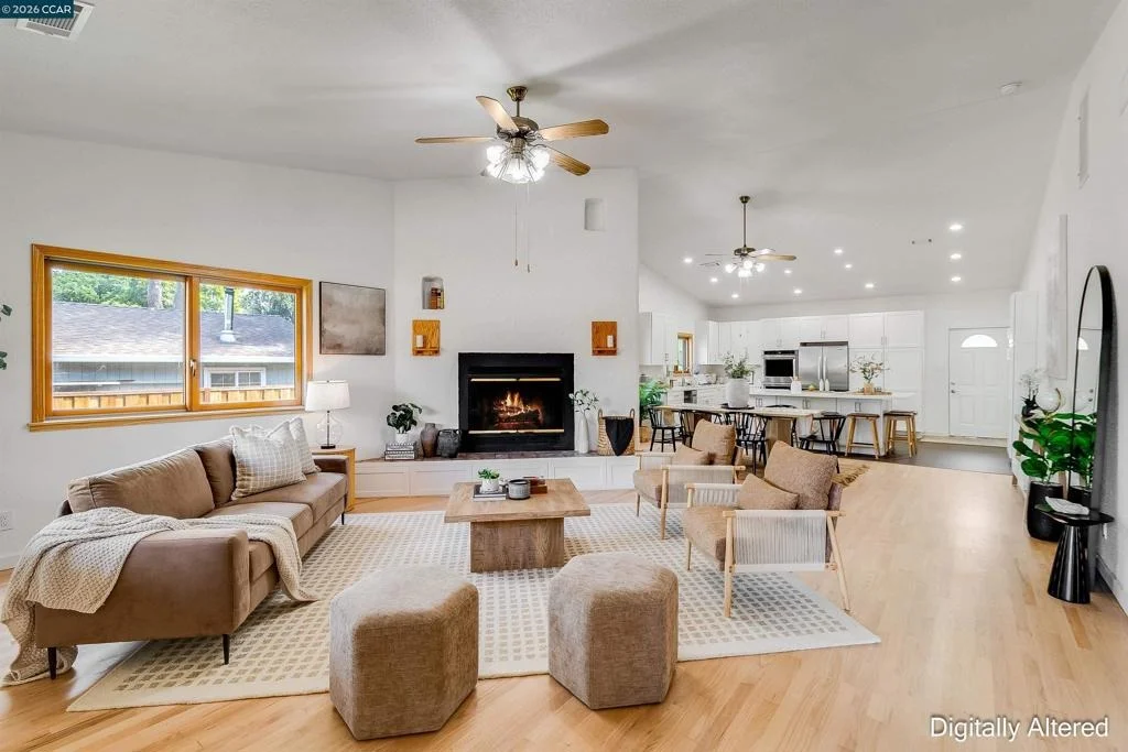 Photo of 3882 Chestnut Ave