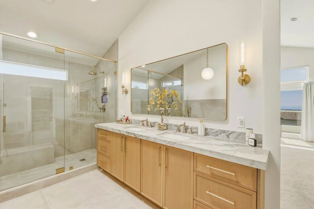 Photo of 2140 Janis Way