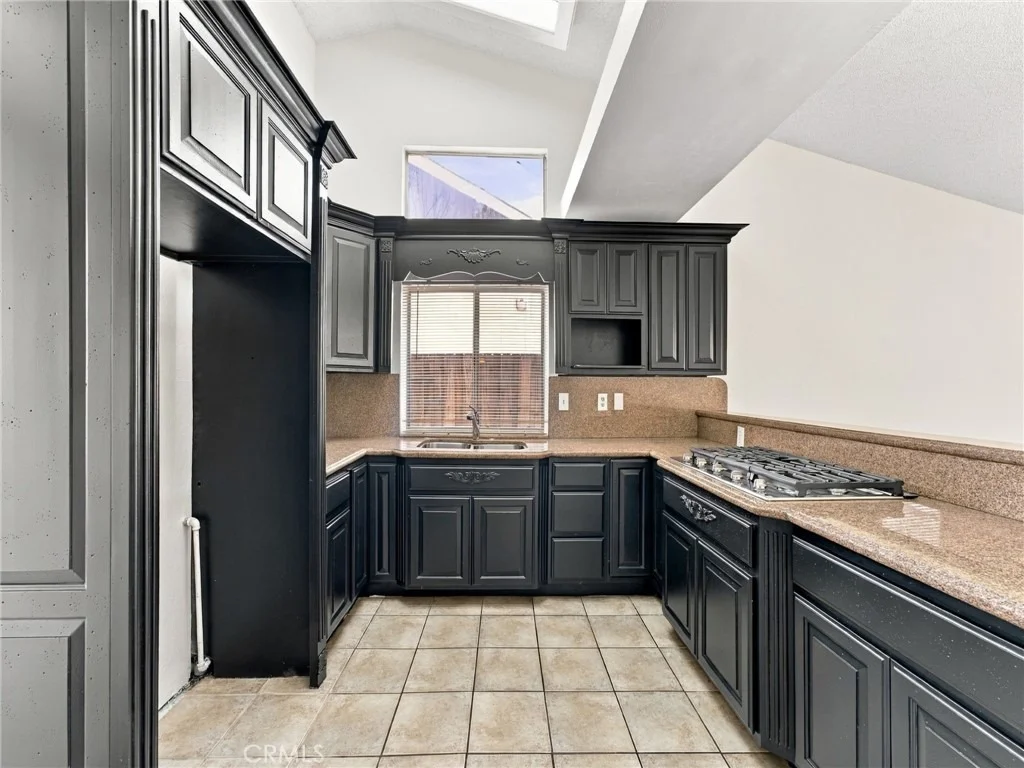 Photo of 37620 Robin Lane