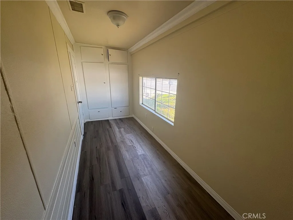 Photo of 3395 Franklin Avenue
