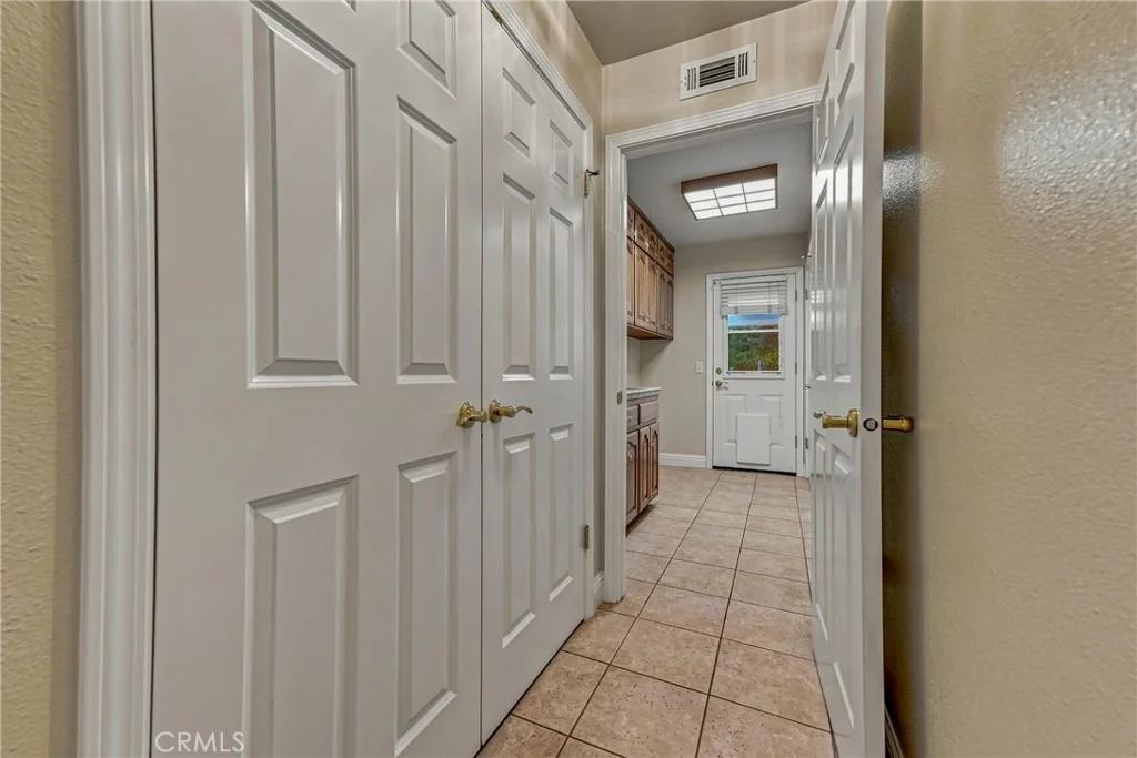 Photo of 686 Mockingbird Court