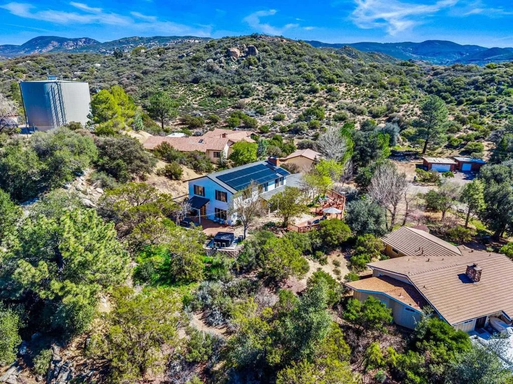 Photo of 8034 Foothill