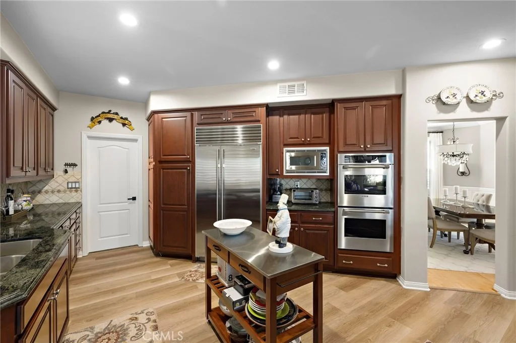 Photo of 20 Edgewood
