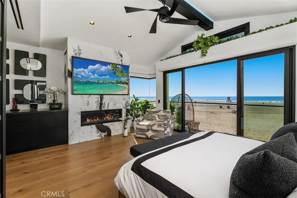 Photo of 1904 W Oceanfront