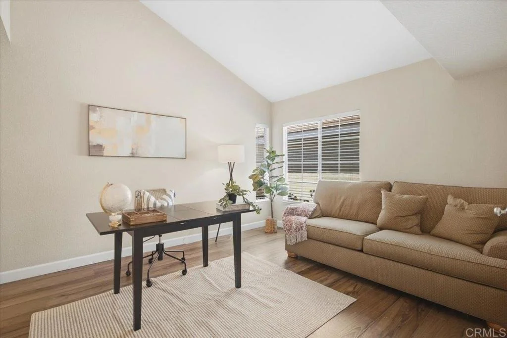 Photo of 31118 Calle Aragon