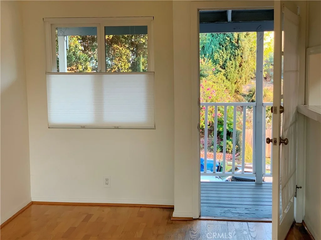 Photo of 4053 Barrett Road
