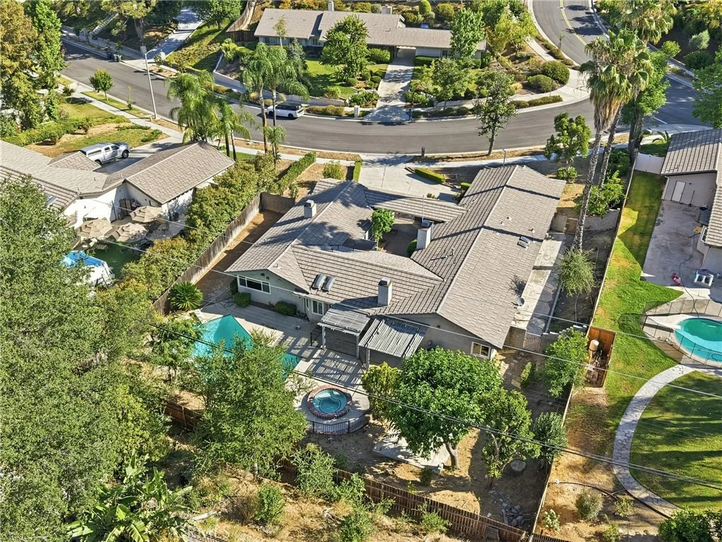 Photo of 620 Valley View Drive