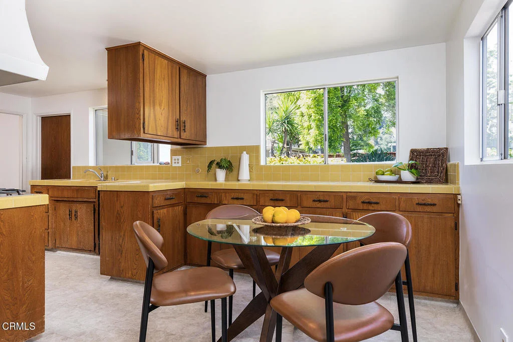 Photo of 1045 New York Drive