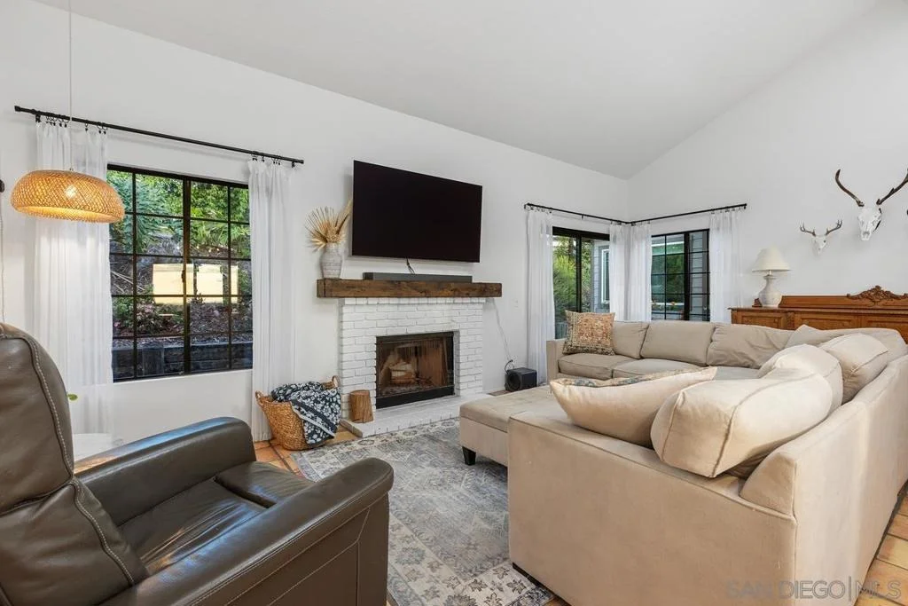 Photo of 1830 Lucerne Circle