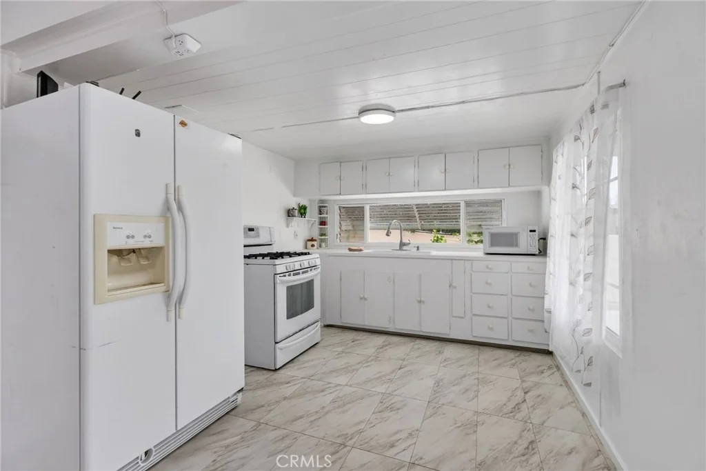 Photo of 168 Bond Drive