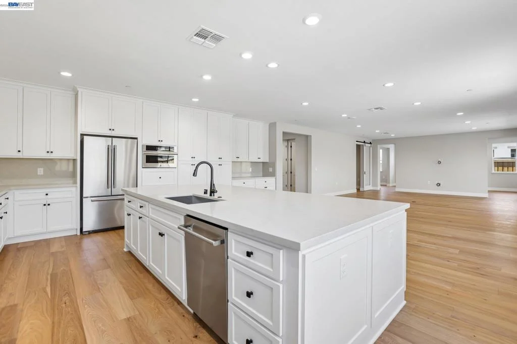 Photo of 421 Trellis Way