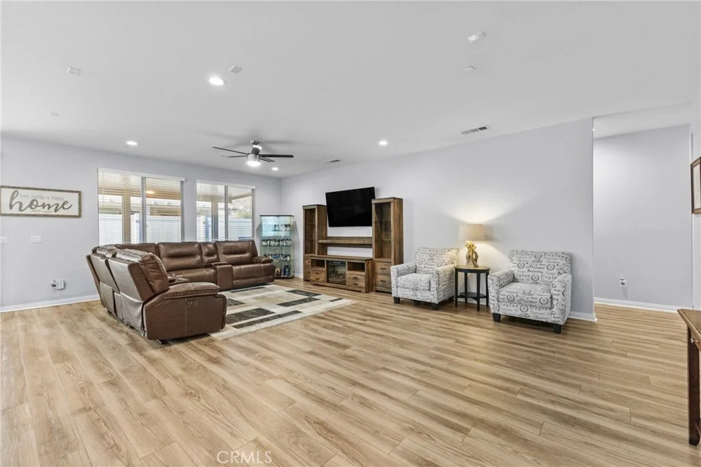 Photo of 718 Torrey Court