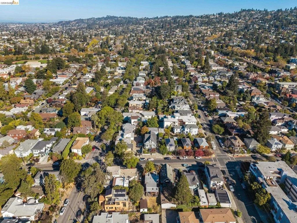 Photo of 1906 Vine St