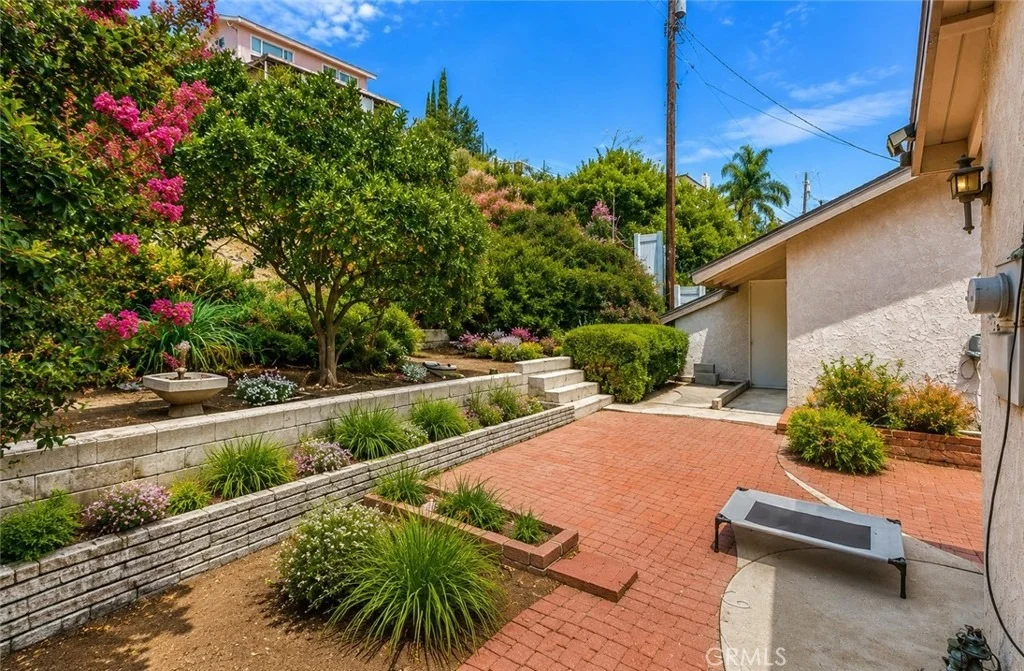 Photo of 1818 Hilton Drive