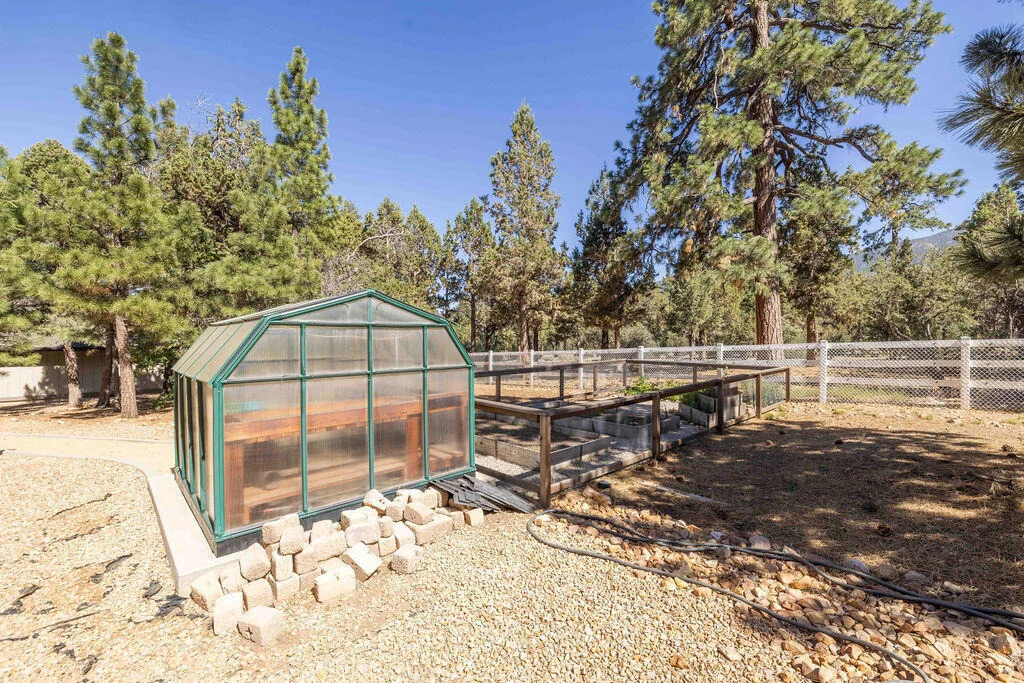 Photo of 661 Cedar Glen Drive