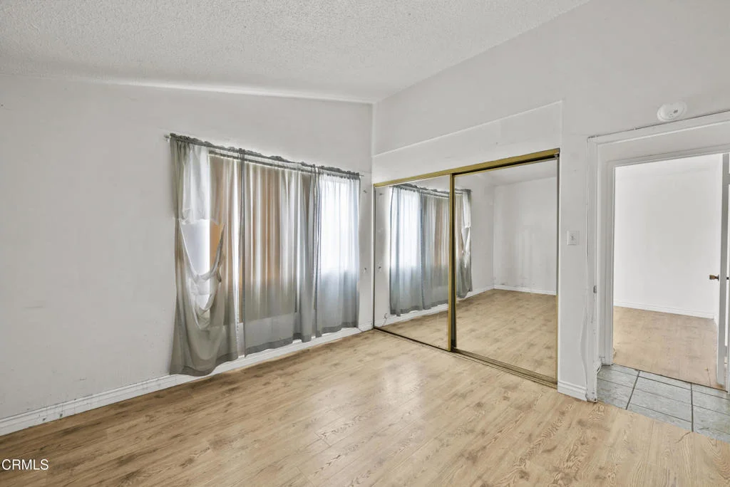 Photo of 1601 S Ventura Road