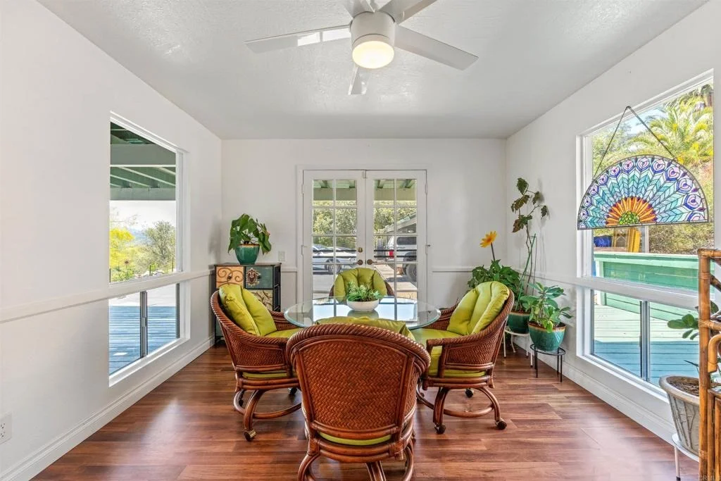 Photo of 4439 La Canada