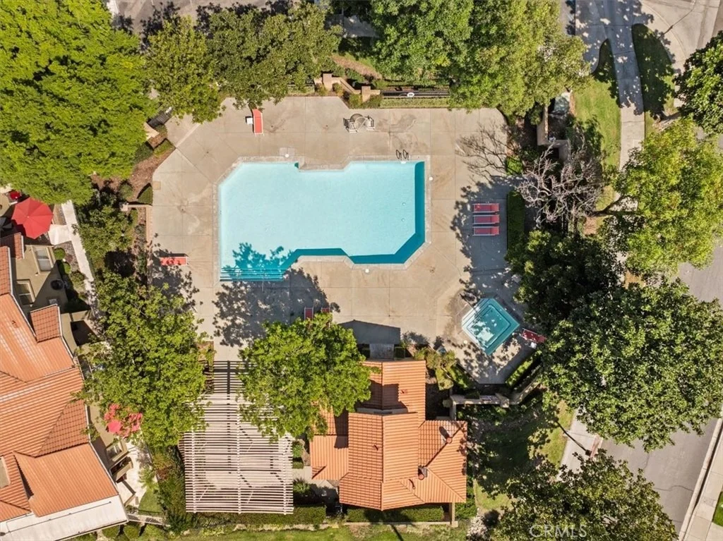 Photo of 1464 Augusta