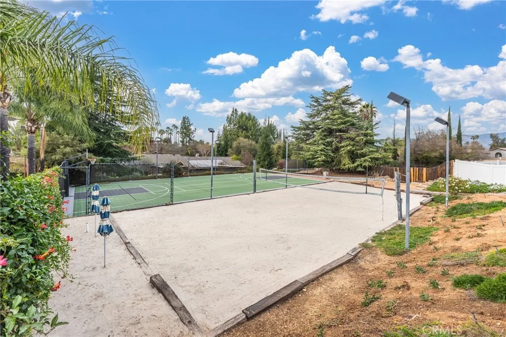 Photo of 12669 Valley View Lane