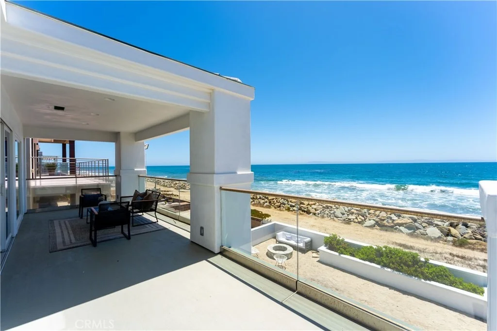 Photo of 5488 Rincon Beach Park