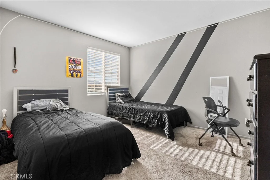 Photo of 6949 Beale