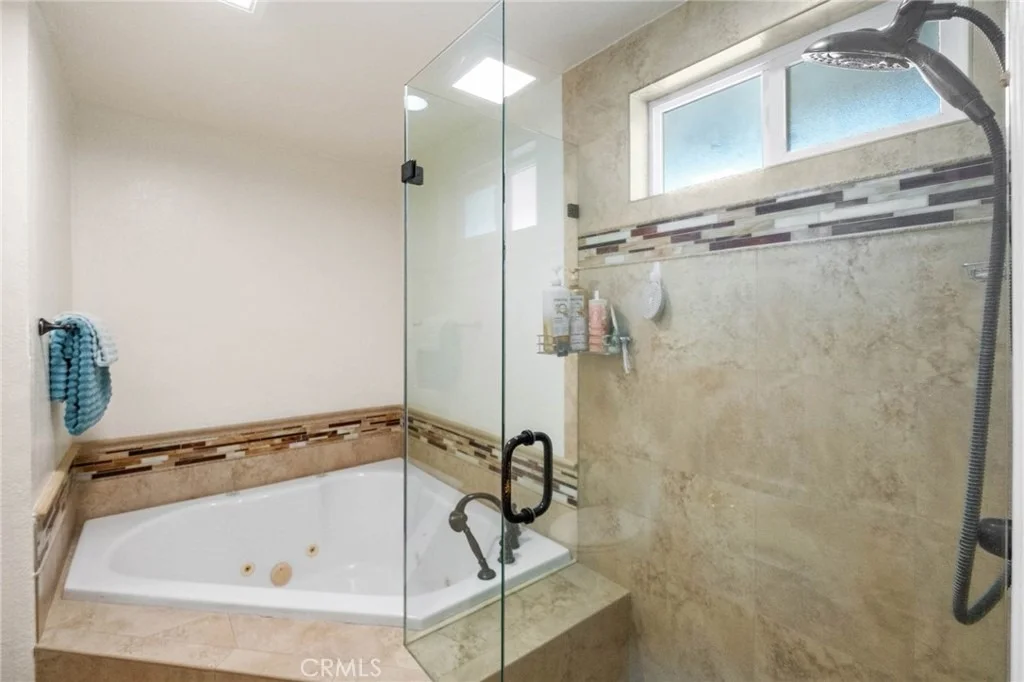 Photo of 1510 Pamela